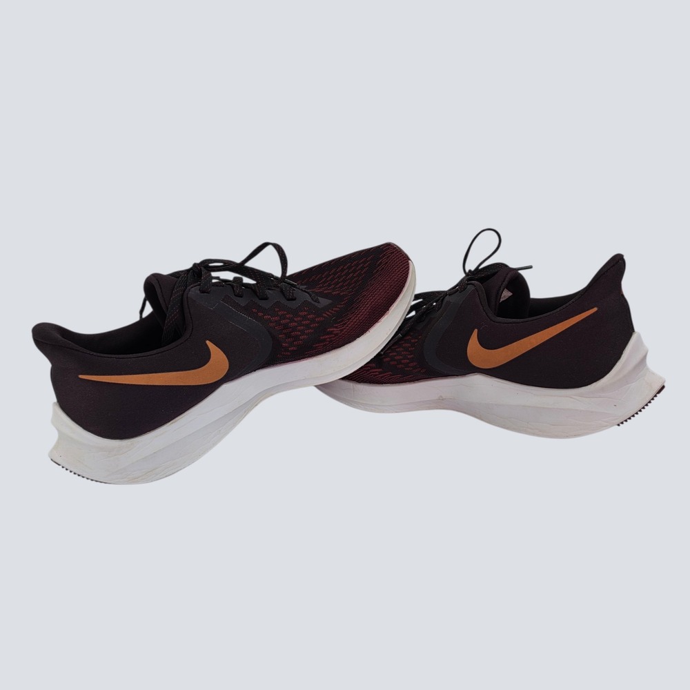 Nike Air Zoom Winflo 6 Gorpcore Running Shoes 9.5 Burgundy Gold AQ8228-601